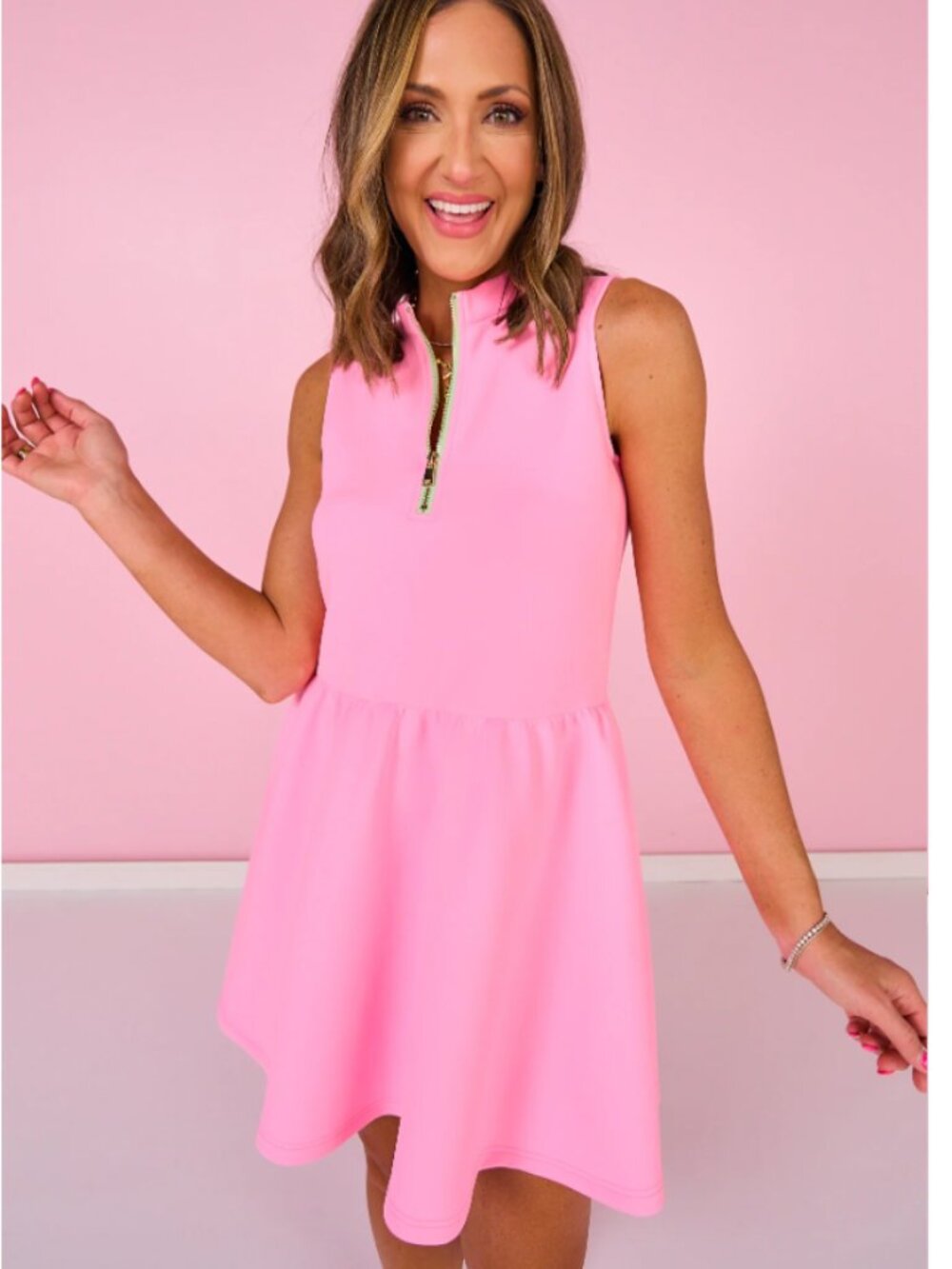 SSYS Augusta Contrast Zipper Scuba Dress In Pink NEW M - Picture 7 of 7